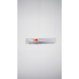 M-Cannula 14G Intravenous Catheter with Injection Valve